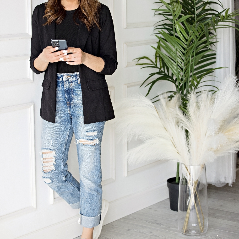 Vigoss Stevie Cuffed Crop Straight Jeans